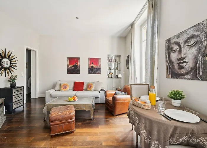Champs-elysees & Arc De Triomphe - Cityapartmentstay * Paris